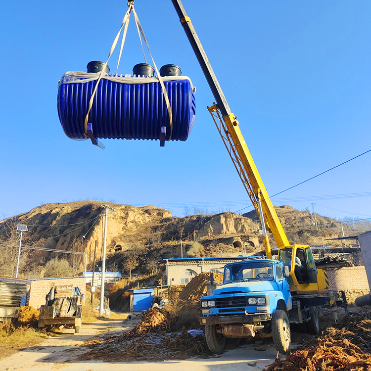 濰坊某環保公司定制農污設備（化糞池）